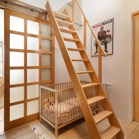 Days - Family Friendly With Ac And Tv In Old Town *